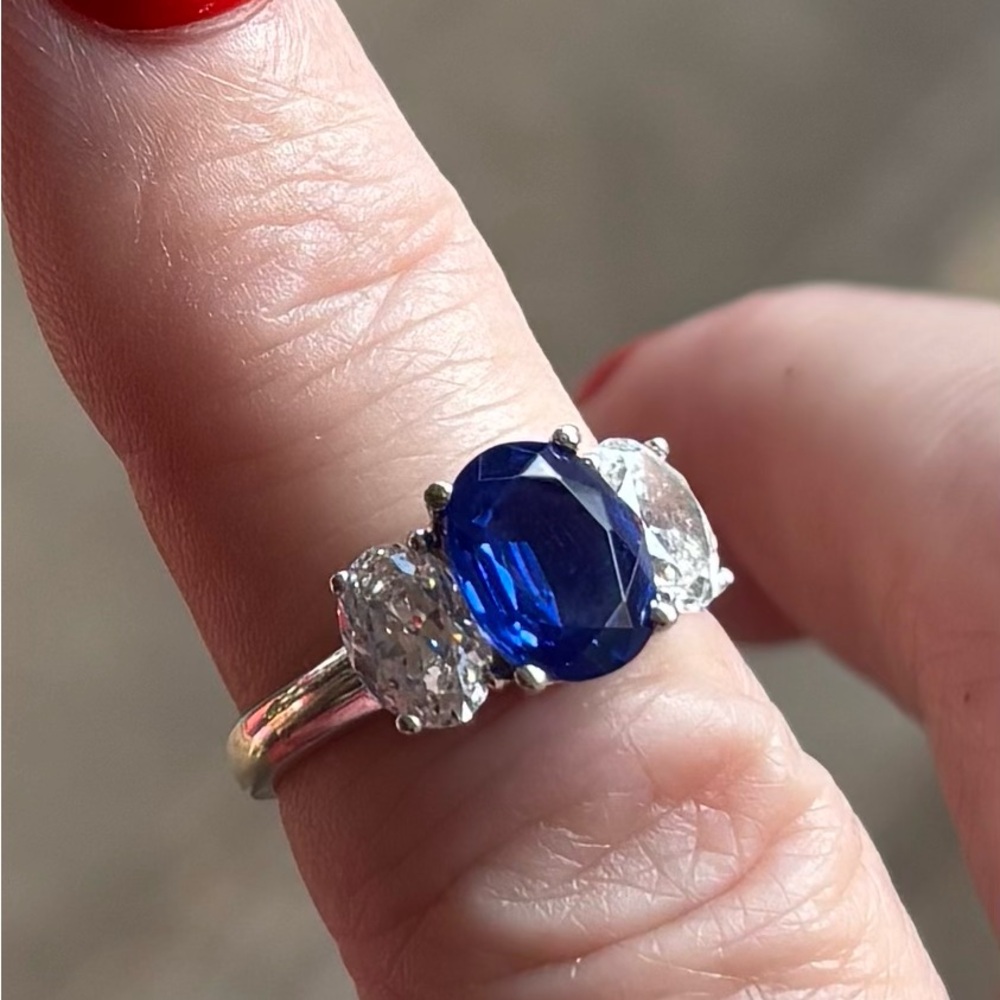 14k WG Blue Spinel Ring - Picture 11 of 15